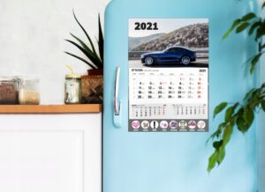magnes kalendarz auta