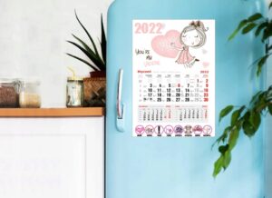 magnes kalendarz z naklejkami dziewczynka